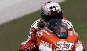 Melandri-Ducati Berpisah Akhir Musim