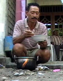 Bekas Sumur di Lamongan Semburkan Gas Mudah Terbakar