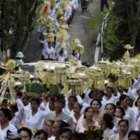 Ribuan Wisatawan Serbu Ubud