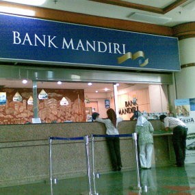 Investment Holding Dipilih untuk Induk BUMN Perbankan