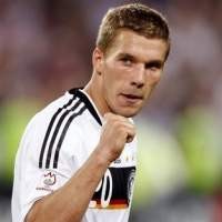Proyeksi Klinsmann Buat Podolski 