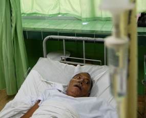 Lasau Akhinya Bisa Pulang dari RS Stella Maris Makassar