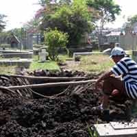 Sumiarsih Ingin Jenazahnya Dimakamkan Satu Liang dengan Suami