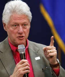 Bill Clinton Mengaku Siap Berkampanye untuk Obama