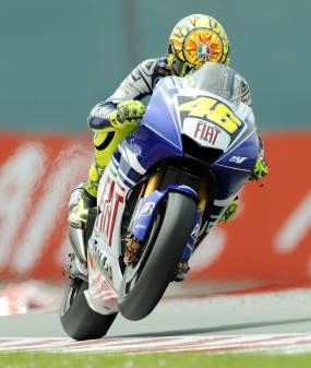 Rossi: Yamaha Bisa Hentikan Stoner