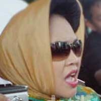 Yummmi... Suami Hetty Koes Endang Minta Dibawakan Ikan Bakar