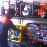 Masyarakat Rugi, Penjual Generator Menuai Untung
