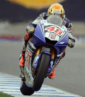 Lorenzo Tambah Satu Tulang Patah