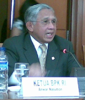 Ketua BPK Anwar Nasution Bersaksi Kasus BI