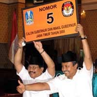 Koalisi PAN-PKS-PD Hancurkan Raksasa di Jatim