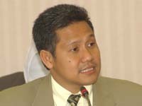 PKB Muhaimin Serahkan Putusan Depkum HAM ke KPU