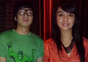 Revalina S. Temat Geli Lihat Ringgo