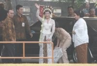 Pesta Mewah Sudah Biasa