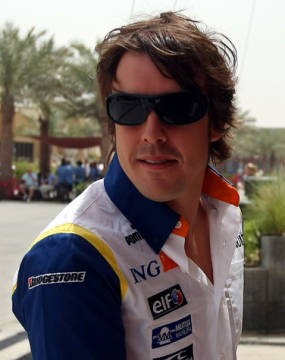 Alonso Melaju Sedekade Lagi