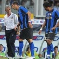 Mourinho Pikirkan Pertahanan