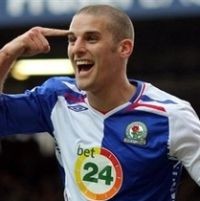 Bentley Kian Dekat ke Spurs 