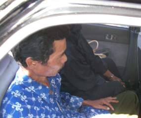 Usai Diperiksa 4 Jam, Kedua Orangtua Ryan Bungkam