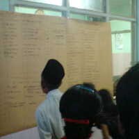 Daftar Korban Bus Maut Ditempel di Depan IGD RSUD Cianjur