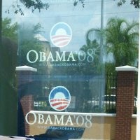 Mencari Poster Barack Obama
