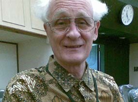 Franz Magnis-Suseno Setengah Abad Berbatik Ria