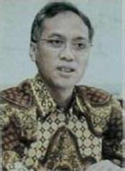 M Jasin dan Kostum Khusus Koruptor