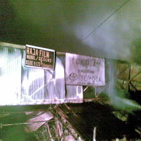 40 Kios Pasar Mobil Kemayoran Terbakar, Rugi Miliaran Rupiah