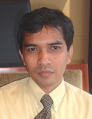 Lupa Pin Phone Plus BNI