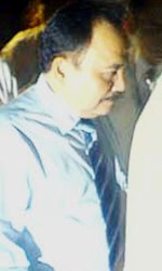 Pengacara Anthony Zeidra Tolak Baju Khusus Koruptor