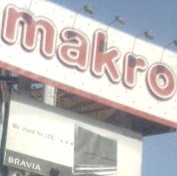 Tanggapan Makro atas Penitipan Laptop 