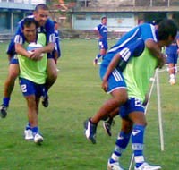 Ngintip Maung Bandung Berlatih