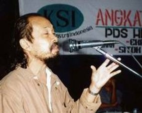 Siap Hadir di Nikko, Sutardji Terima Bakrie Award