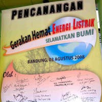 PLN Jabar Canangkan Jabar Clean and Green