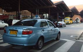 Parkir di Lobi Bandara Cengkareng Bakal Digembok