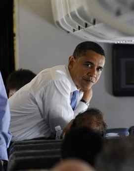 Drama Menegangkan di Atas Pesawat Obama