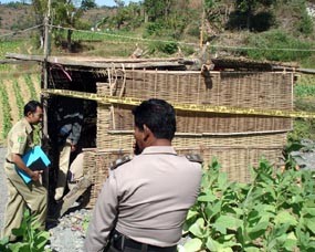 Wow... Sumur Warga di Sumenep Keluar Premium Murni