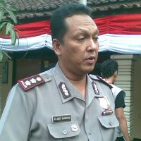Pelaku Tukar HP dengan Emas Palsu