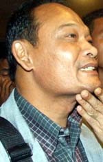 Azirwan Divonis 1 September