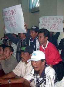 Rencana Eksploitasi Tambang Emas Tumpang Pitu Diprotes LSM