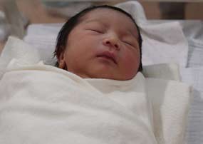 Di Sidang DPD, Ginandjar Ucapkan Selamat Atas Kelahiran Cucu SBY