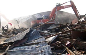 Penggusuran Taman BMW, Hadiah Agustusan Terburuk