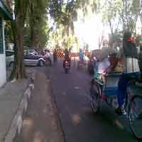 Dibuka Pukul 12.00, Kawasan Darmo Ramai Lancar