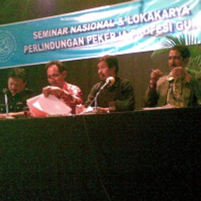 FGII Imbau Guru Tak Terlibat Politik Praktis