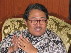 Tawaran Beasiswa ke Austria Tak Tersosialiasi Baik