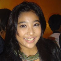 Olivia Zalianty Dambakan Pria Sehat