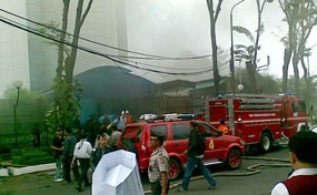 Api Padam, Aktivitas di Hotel Gran Melia Pulih