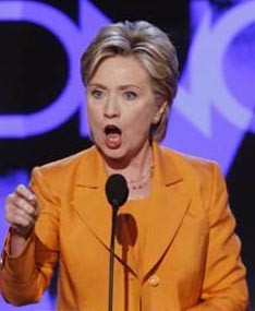 Hillary Disambut Meriah di Konvensi Demokrat