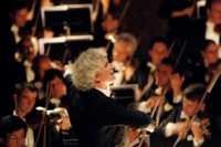 Berlin Philharmonic Orchestra akan Konser di Kuburan Kober