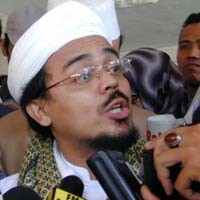 Teriakan Teroris Sulut Rusuh di Ruang Sidang Habib Rizieq 