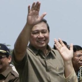 SBY Bentuk Tim Negosiasi Tangguh