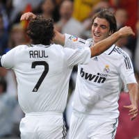 Los Blancos Menuju Hat-trick